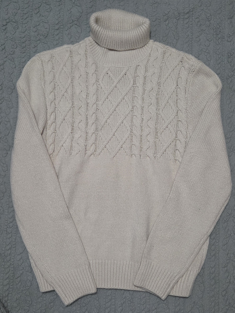 H&M Cream Cable Turtleneck Sweater for Men